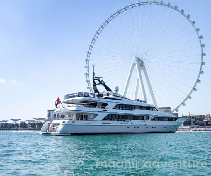 yacht-rental-services-in-dubai