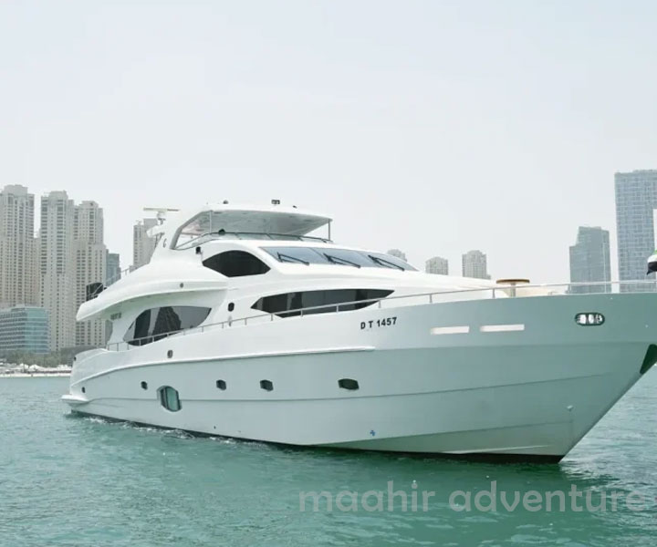 yacht-rental-services-in-dubai