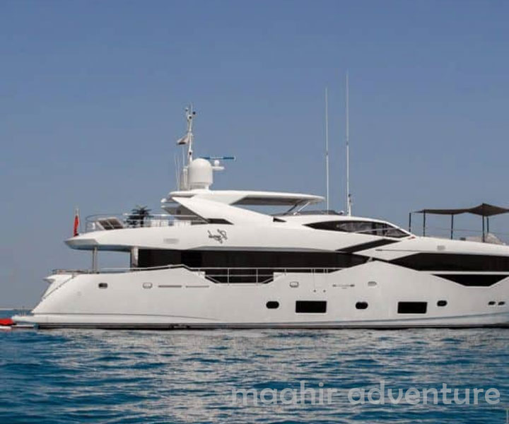 yacht-rental-services-in-dubai